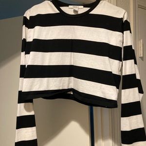 striped long sleeve crop